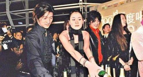 娱乐圈狗仔最新爆料视频,揭秘明星私生活大揭秘！  第3张